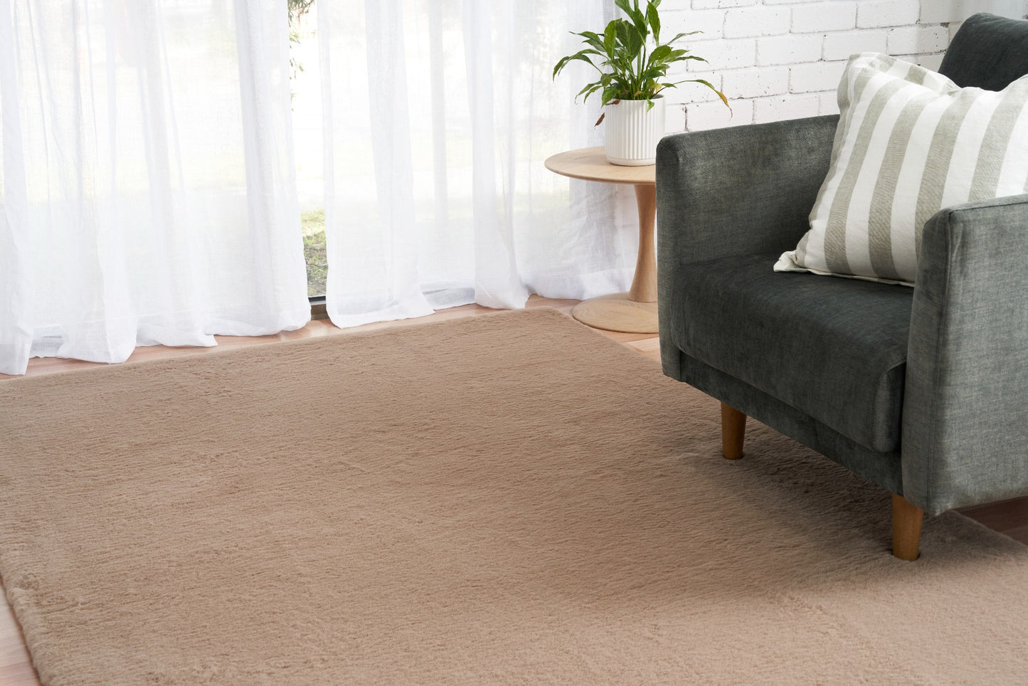 Celine Supersoft Rug Dark Beige.