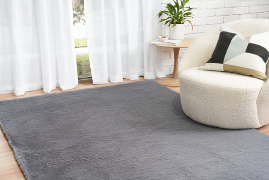 Koala-inspired feel grey rug by Celine, adds comfort and style to any living space