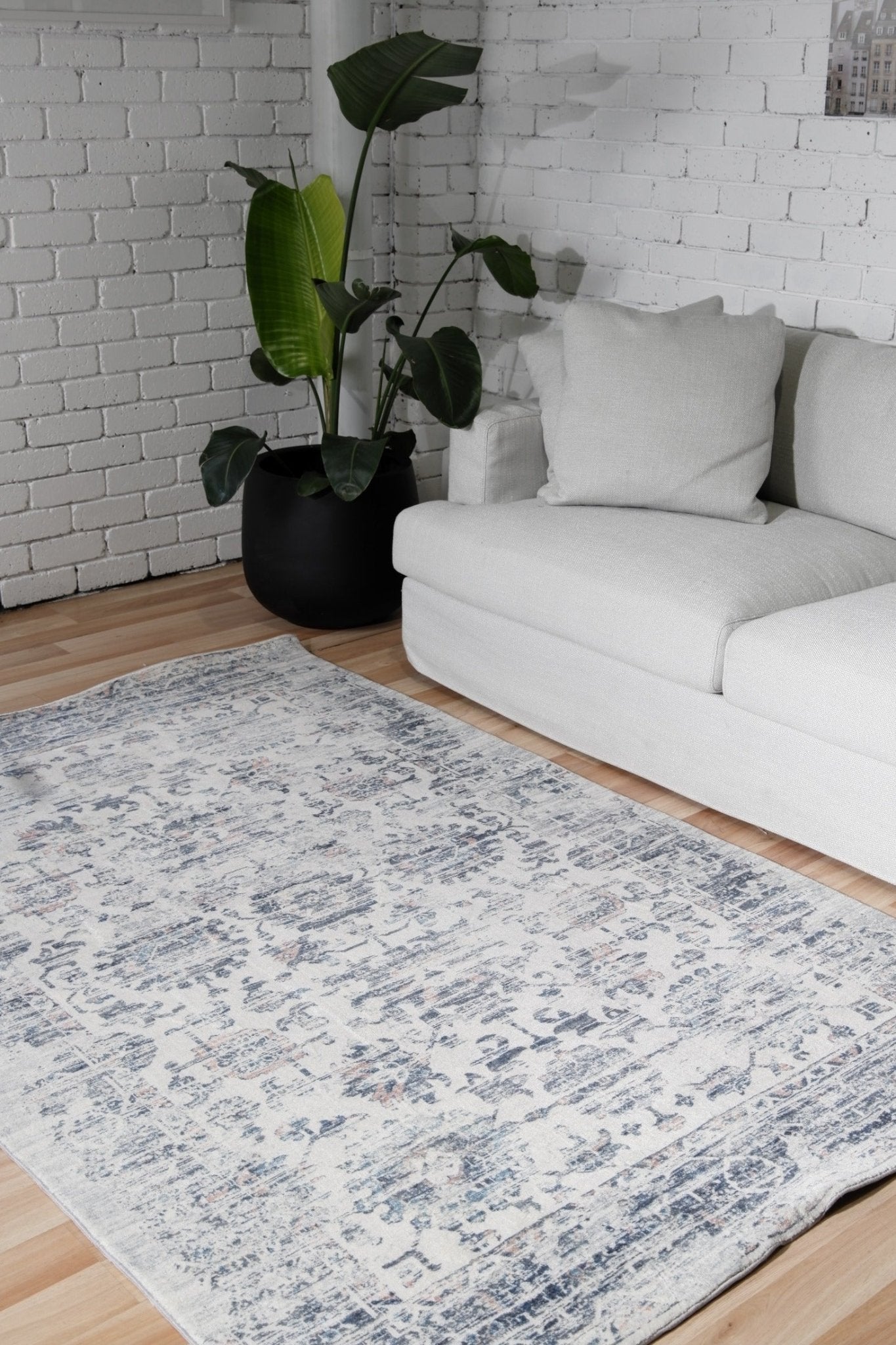 Zoe Printed modern medium Rug Ivory.