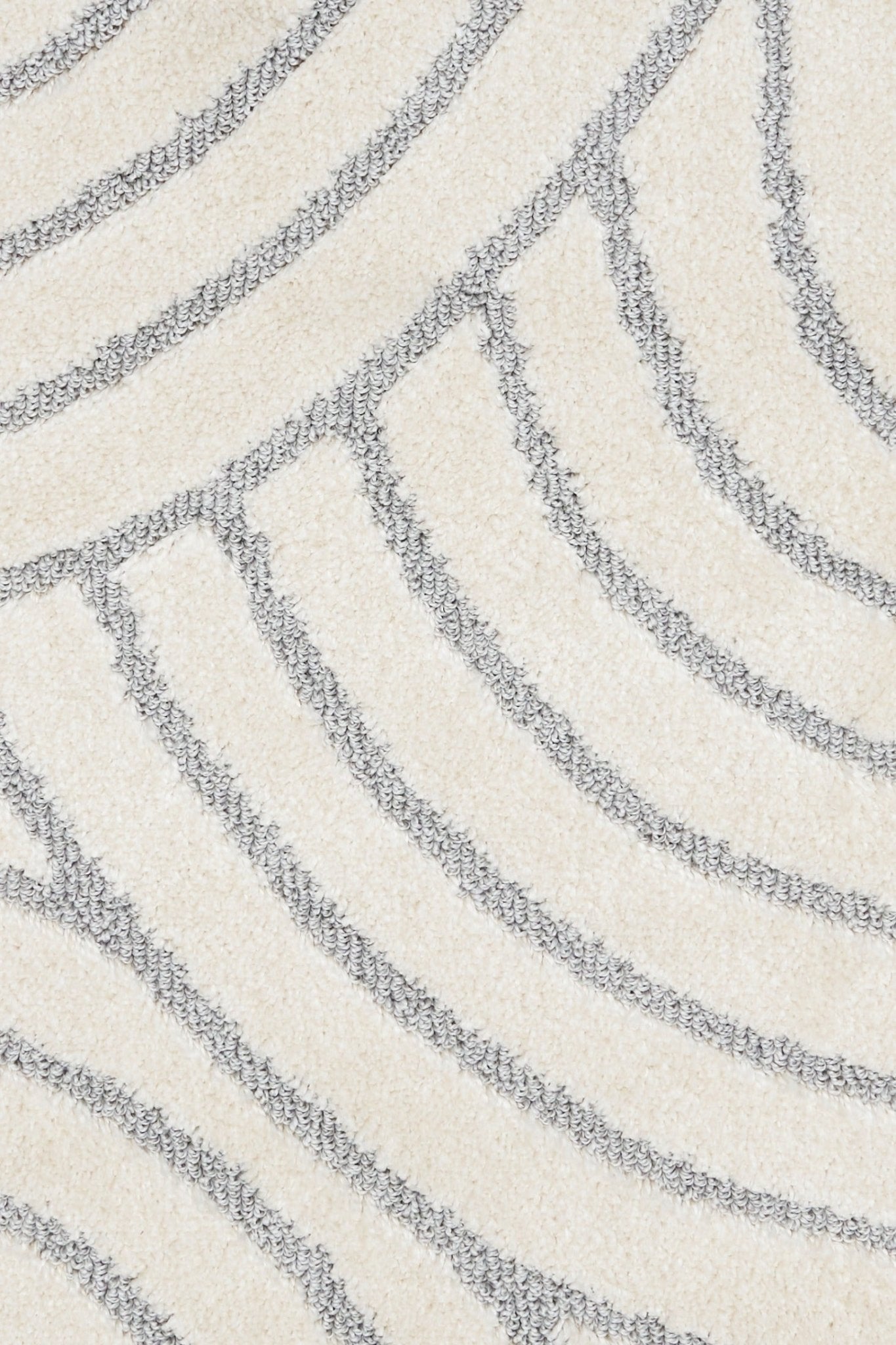 Marli Shagg Rug 12415 Ivory Light Grey.