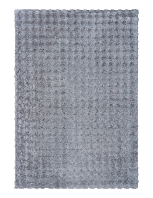 Poppi Grey.