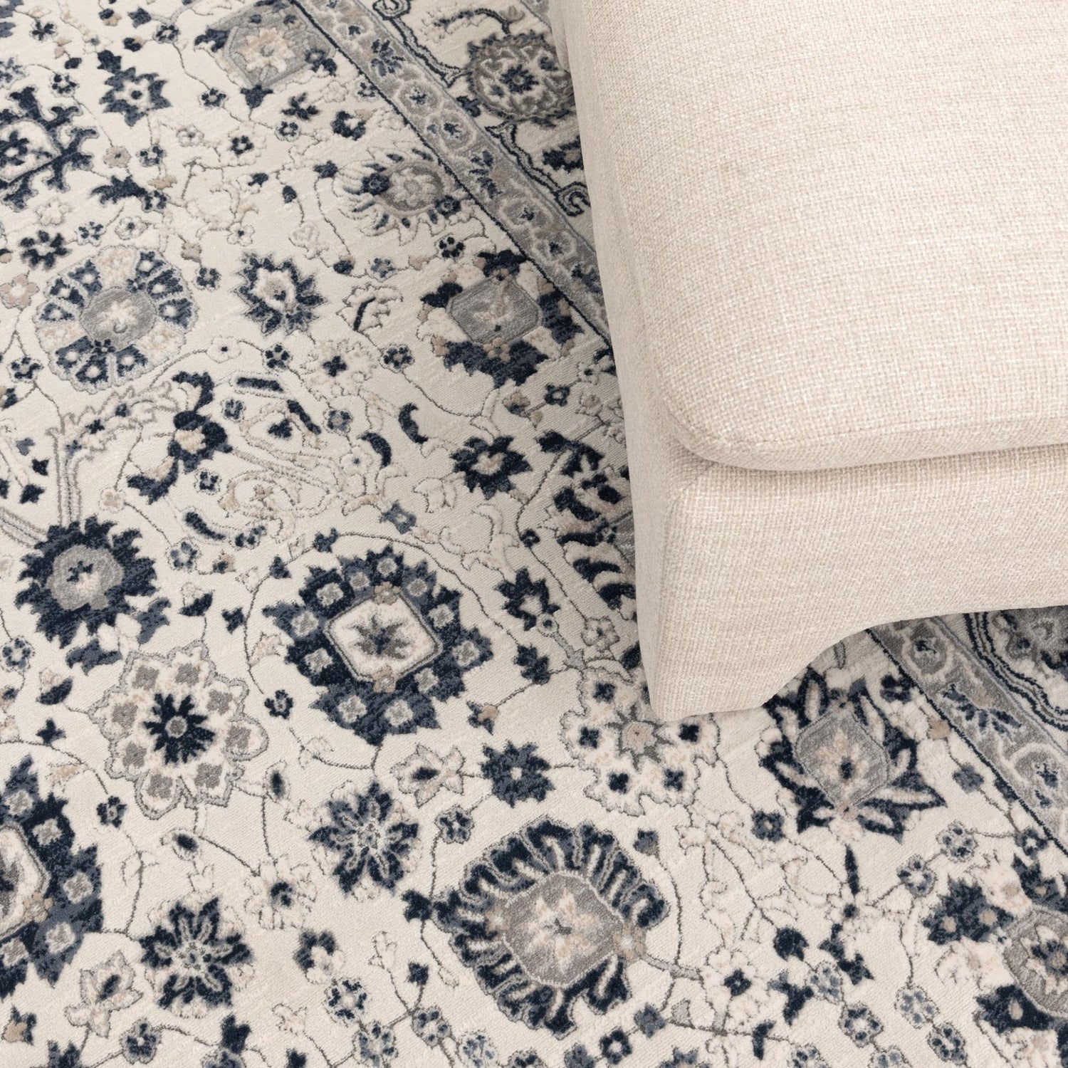 Traditional Rugs