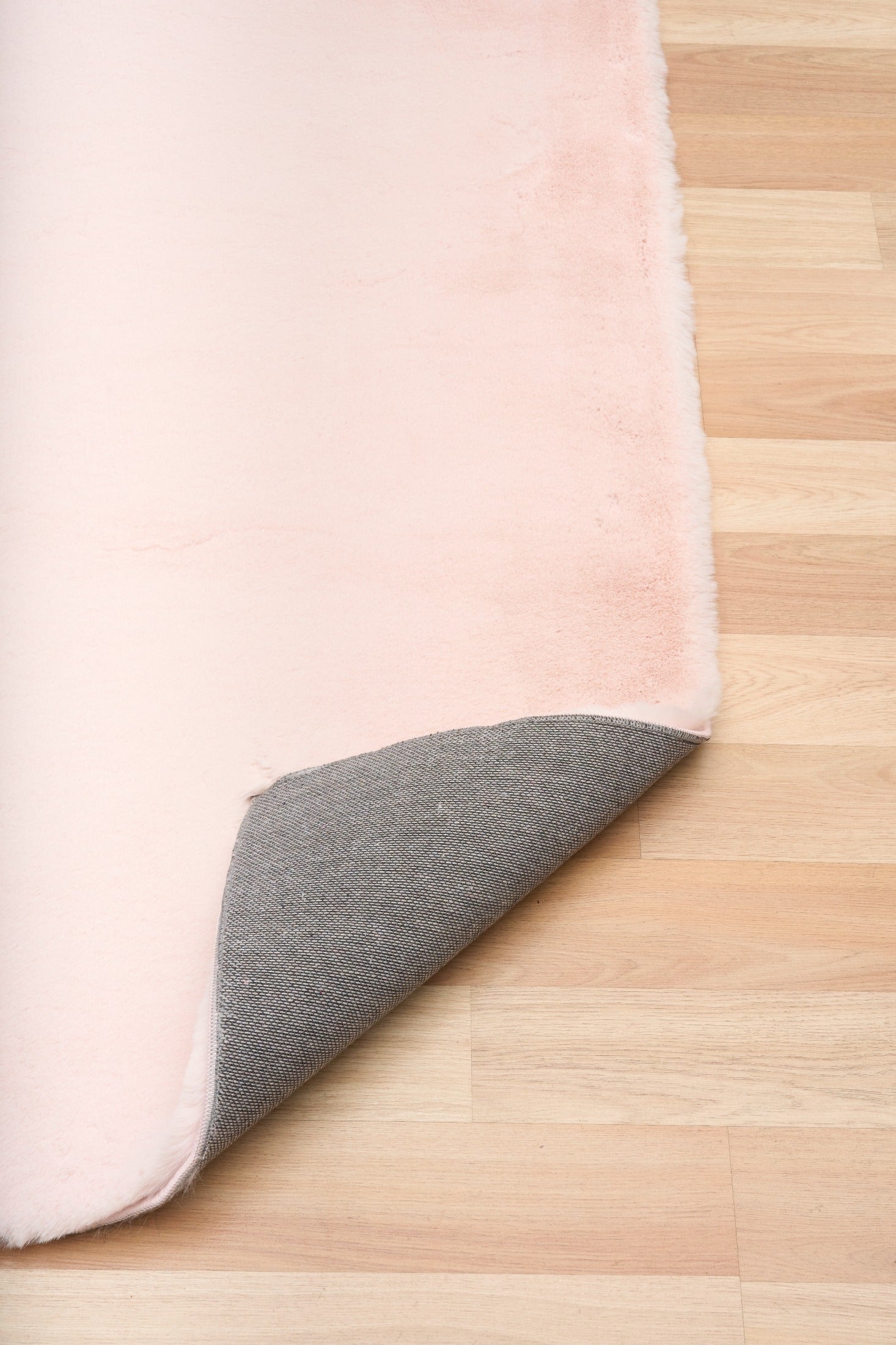 Carrie Piglet Rug.