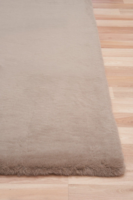 Celine Supersoft Rug Nutmeg.
