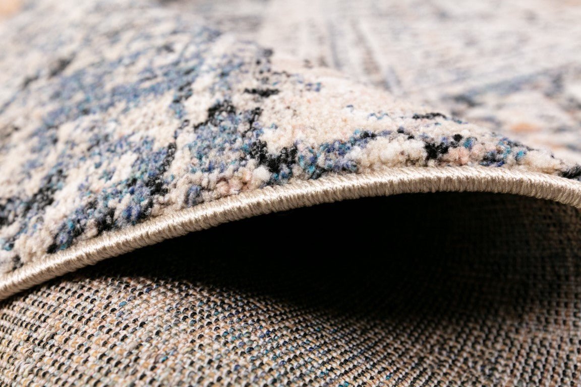 Cozy Contemporary Rug 5437 Ivory Dark Beige.