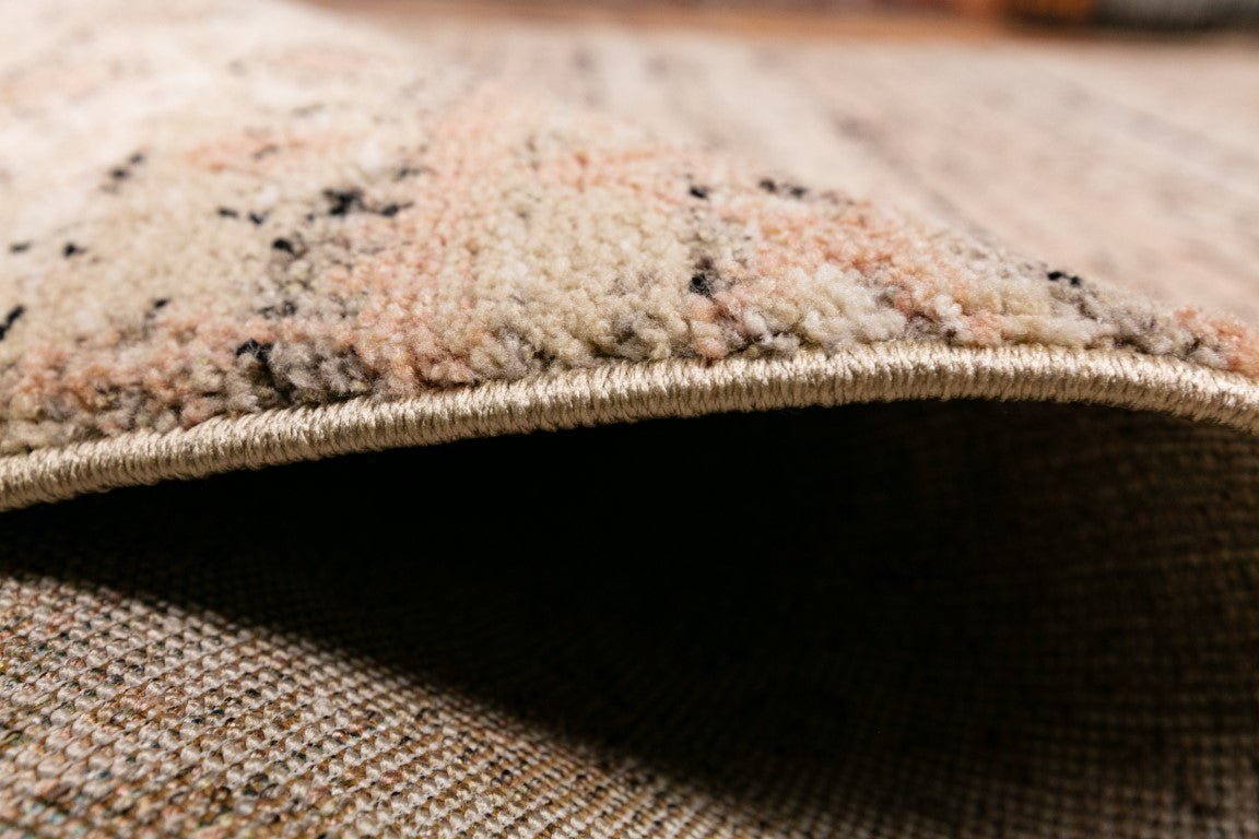 Cozy Contemporary Rug 5442 Rose dark Beige.