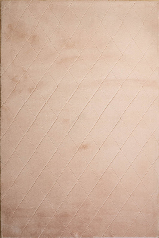 Soft pink shag rug with diagonal diamond lines and flat border edge