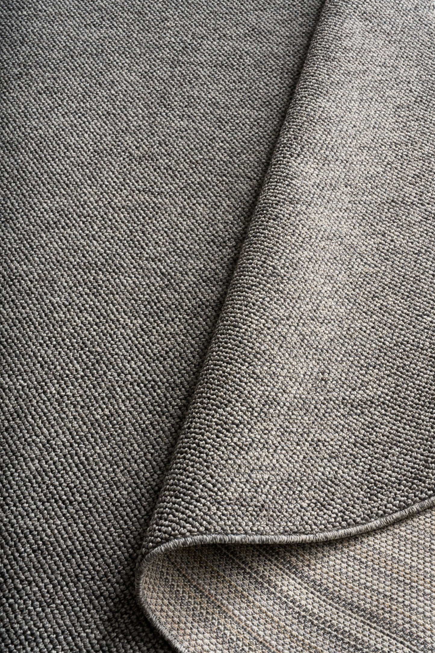 VERO GREY