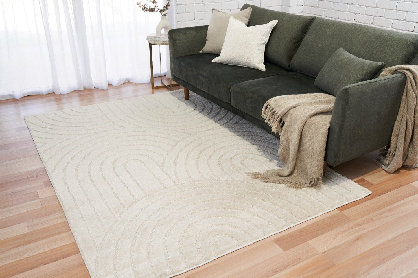 Marli Plain rug 12415 Ivory.