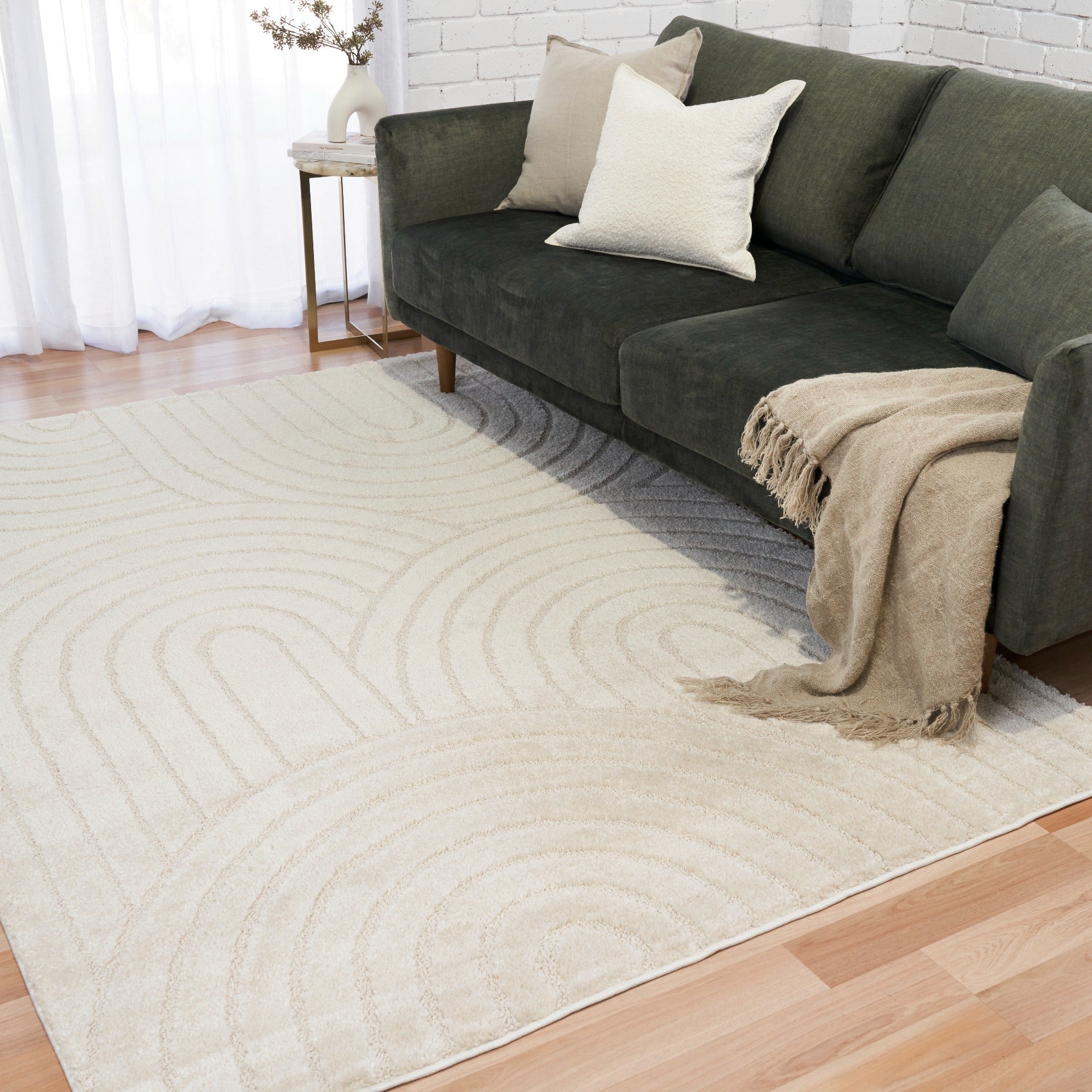 Marli Plain rug 12415 Ivory.