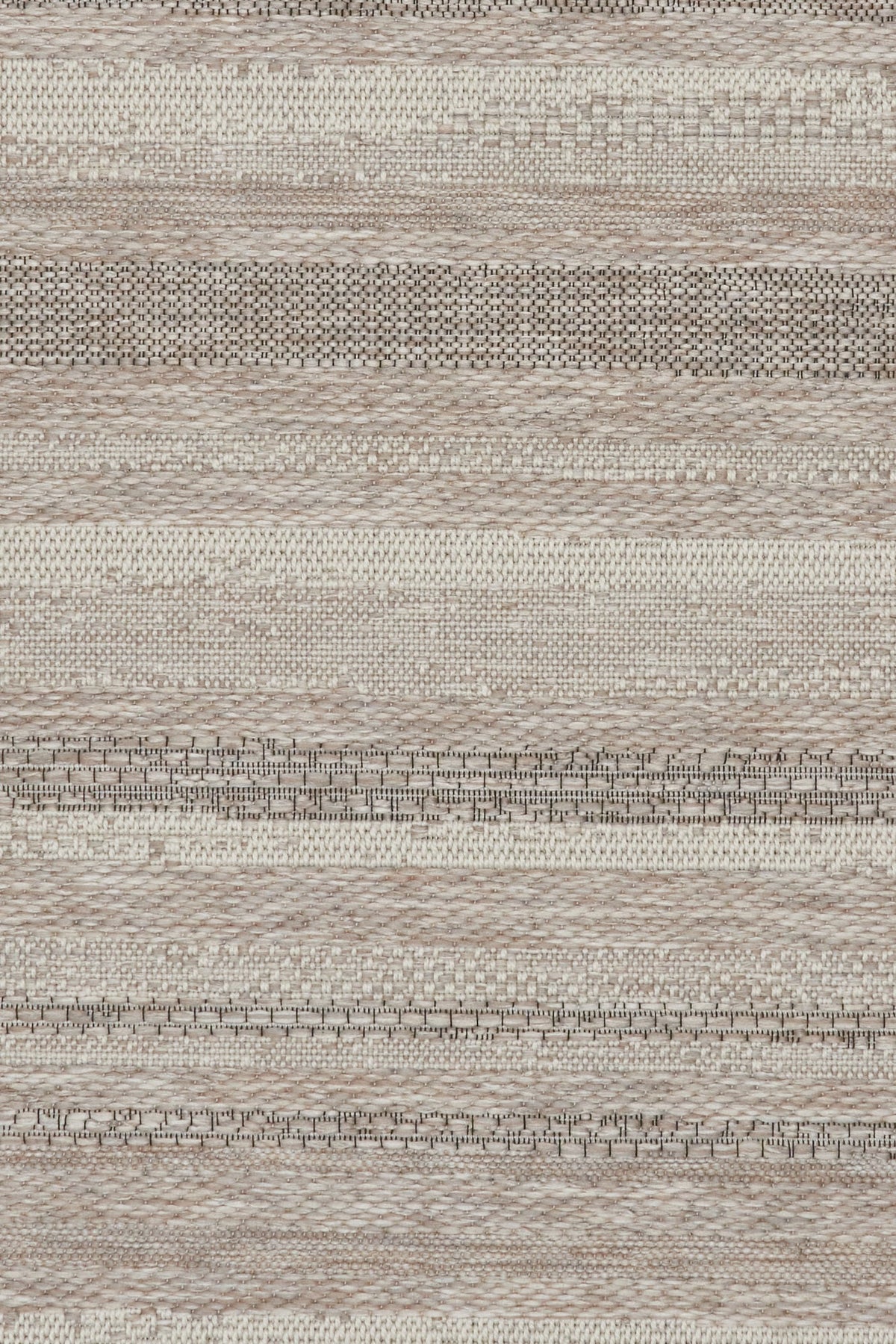 Patio 900 linen rug close-up of woven stripe texture