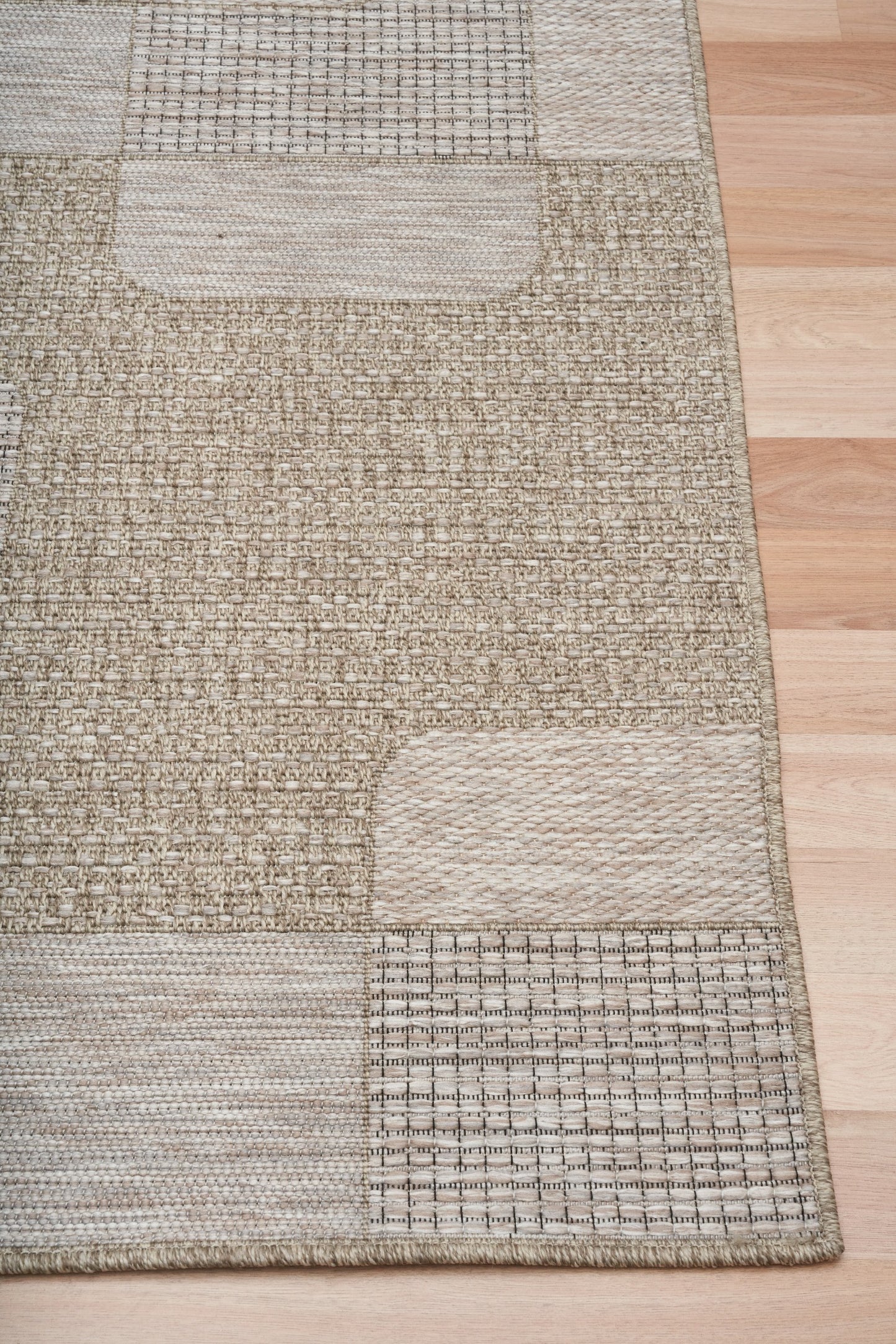 Patio 50005 Straw