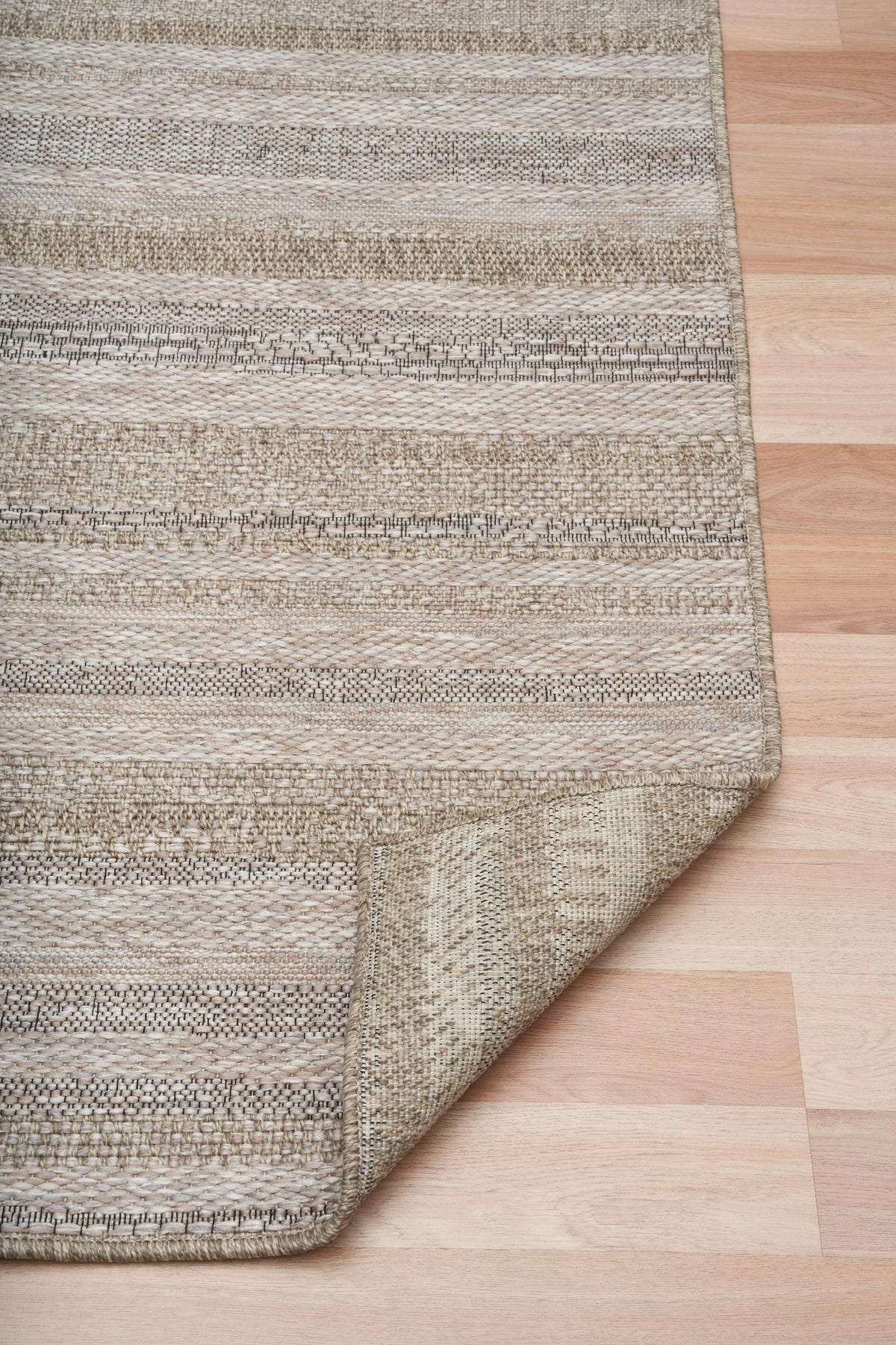 Patio 900 Straw