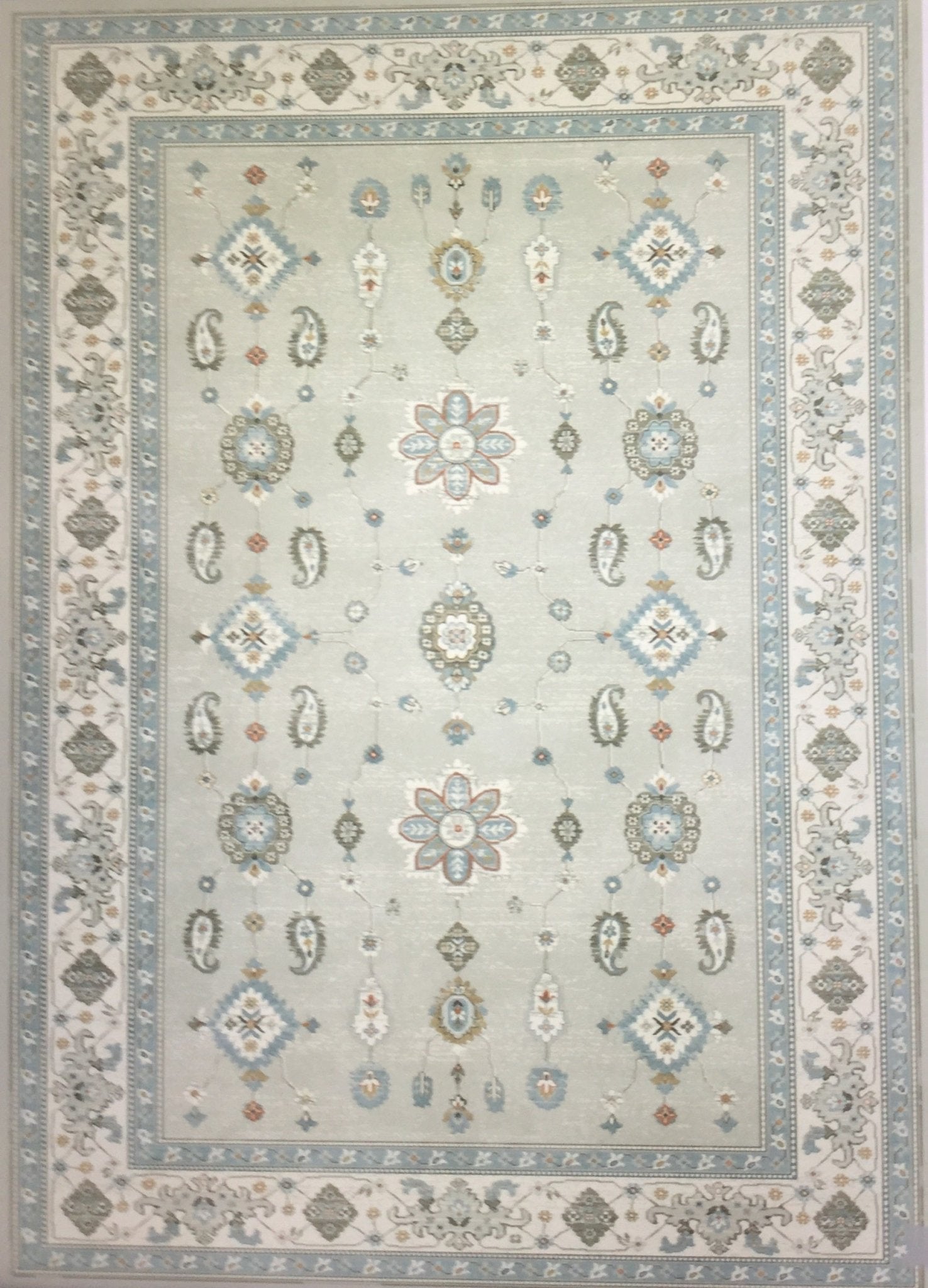 Prudence floor Rug 17208 Almond.