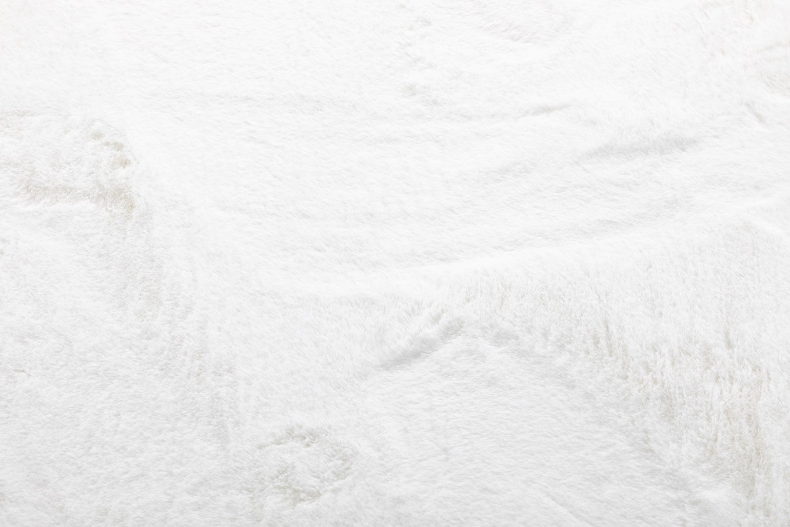 Splender Whisper White.